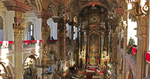 Barok, który potrafi zaskoczyć. W blasku kościoła Najświętszego Imienia Jezus we Wrocławiu