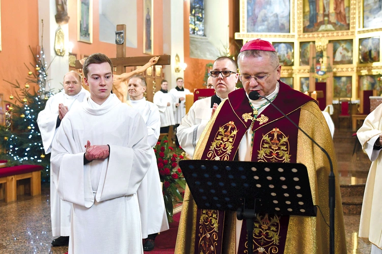 Dawid Makowski był ceremoniarzem podczas inauguracji Roku Jubileuszowego 2025 w zielonogórskiej konkatedrze.