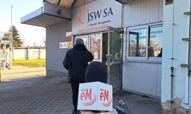WUG. 10 poszkodowanych po zapaleniu metanu w kopalni Knurów-Szczygłowice