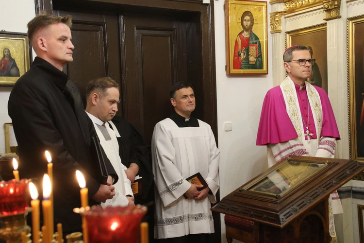 Płock. Wieczernia w cerkwi