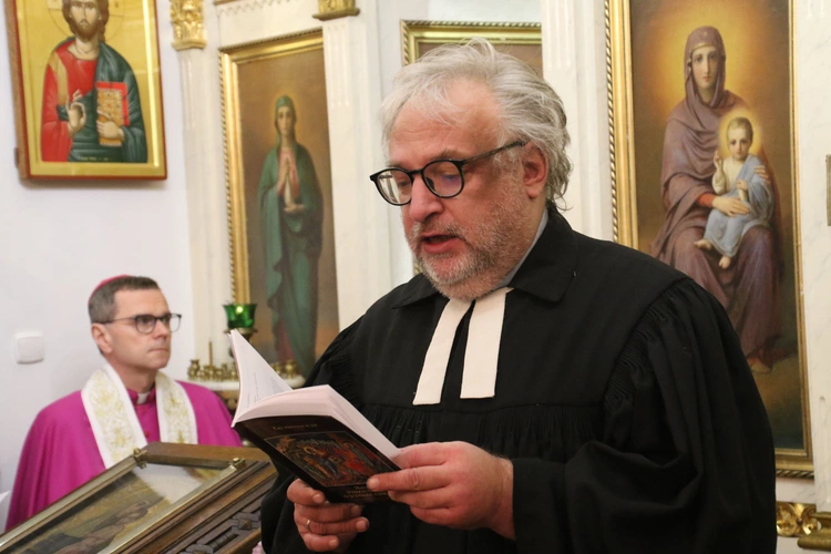 Płock. Wieczernia w cerkwi