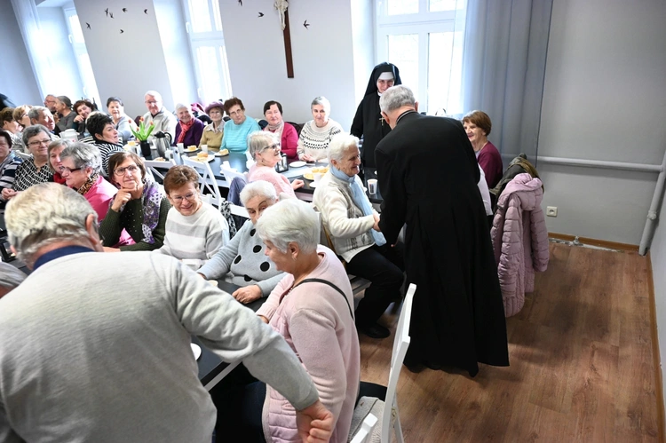 Wikarówka w parafii Bożego Ciała w Oleśnie