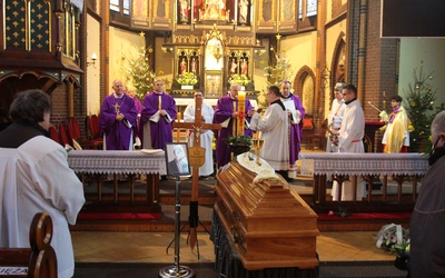 Pogrzeb ks. Piotra Nowosielskiego