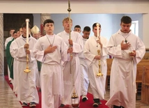 Liturgiści, nie terroryści