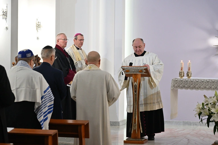 W Gdańsku do jednego Boga o pokój 