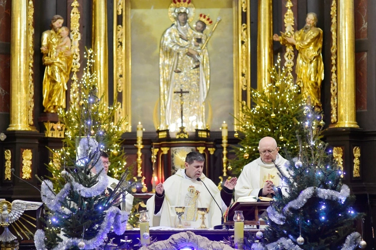 Stoczek Klasztorny. Spotkanie opłatkowe wspólnot różańcowych