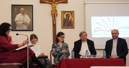 Niedziela Słowa Bożego. Bibliści odpowiadali na trudne pytania