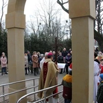 Otwarcie Roku Jubileuszowego i przejście przez bramę na wrocławskim Brochowie