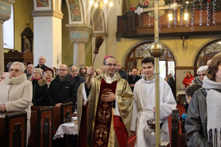 Otwarcie Roku Jubileuszowego i przejście przez bramę na wrocławskim Brochowie