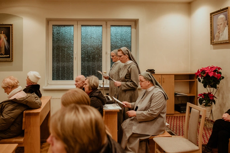 Liturgia w domu sióstr urszulanek
