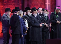 Oświęcim: modlitwa na zakończenie 80. rocznicy wyzwolenia obozu Auschwitz-Birkenau