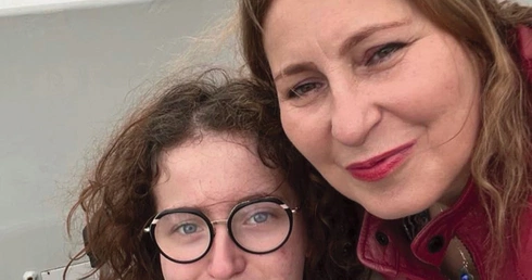 Operowane w łonach matek. Od 20 lat w Bytomiu leczy się dzieci z rozszczepem kręgosłupa jeszcze przed narodzeniem