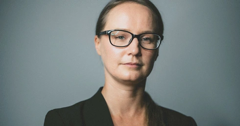Dr Halszka Witkowska Ekspert Biura ds. Zapobiegania Zachowaniom Samobójczym Instytutu Psychiatrii i Neurologii w Warszawie. Jest pomysłodawcą i koordynatorem serwisu Życie Warte Jest Rozmowy, wiceprezesem Polskiego Towarzystwa Suicydologicznego. 