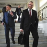 Krajobraz przedwyborczy: Strażak Braun został sam