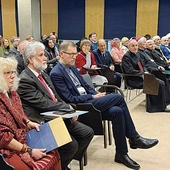 W spotkaniu wziął udział m.in. bp Henryk Ciereszko, przewodniczący Komitetu ds. Dialogu z Religiami Niechrześcijańskimi KEP, oraz bp Marek Szkudło, administrator archidiecezji katowickiej.
