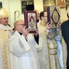 Piła. Wniesienie ewangeliarzy w trzech językach.
