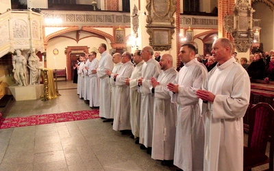 Lektorzy odważnie i stale, do końca życia chcą świadczyć o Bogu.