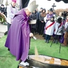 	Uroczystości pogrzebowej przewodniczył bp Marek Mendyk.