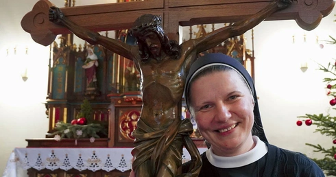 	W klasztornej kaplicy.