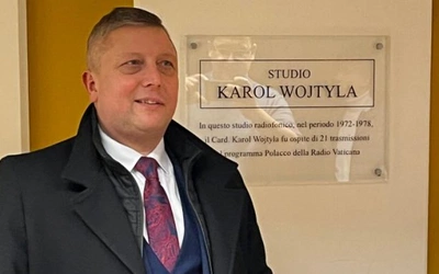 Posługa z rąk papieża Franciszka