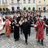 Polonez maturzystów w Opolu