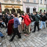 Polonez maturzystów w Opolu