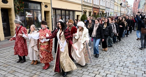 Poloneza czas zacząć