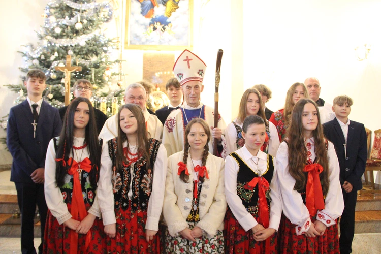 Bierzmowanie w Obidzy 2025