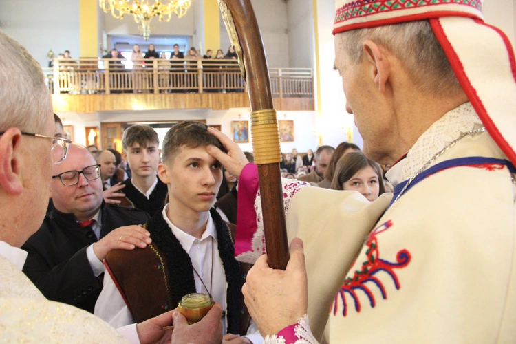 Bierzmowanie w Obidzy 2025