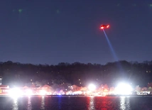 Jednostki ratunkowe nad rzeką Potomac