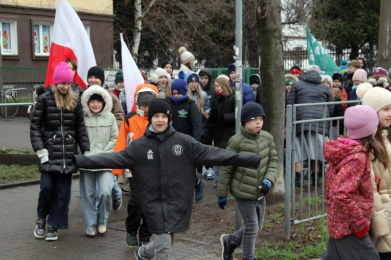 Pierwszy Marsz Radości w Zespole Szkół Salezjańskich