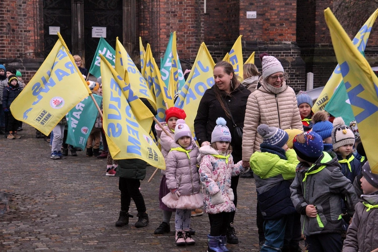 Pierwszy Marsz Radości w Zespole Szkół Salezjańskich