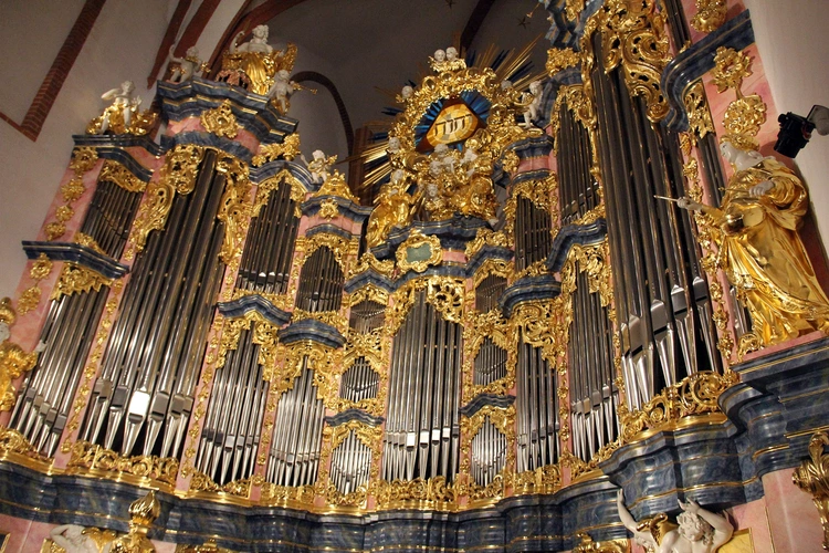 Peregrynacja obrazu Matki Bożej Łaskawej w bazylice św. Elżbiety we Wrocławiu