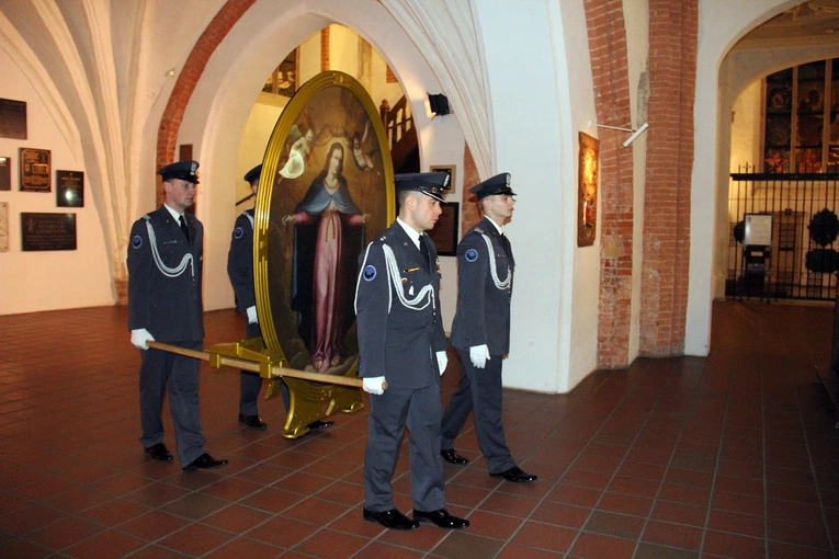 Peregrynacja obrazu Matki Bożej Łaskawej w bazylice św. Elżbiety we Wrocławiu