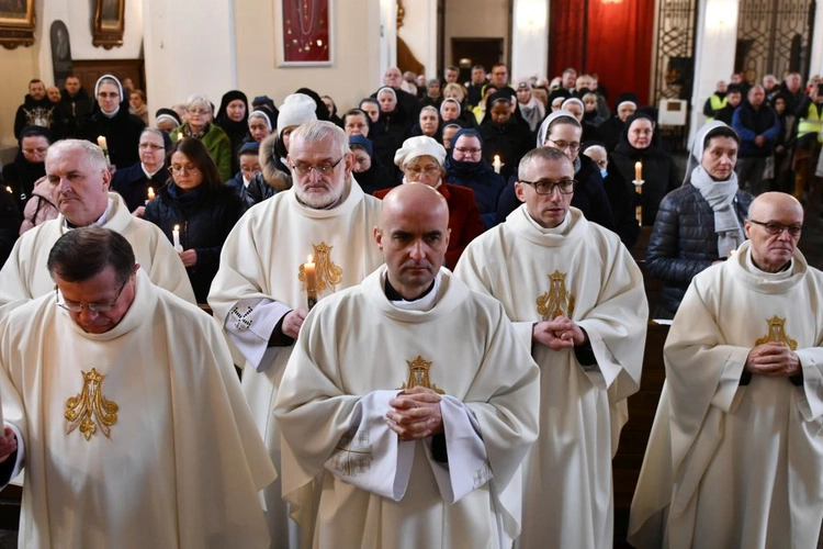 Diecezjalne obchody Dnia Życia Konsekrowanego