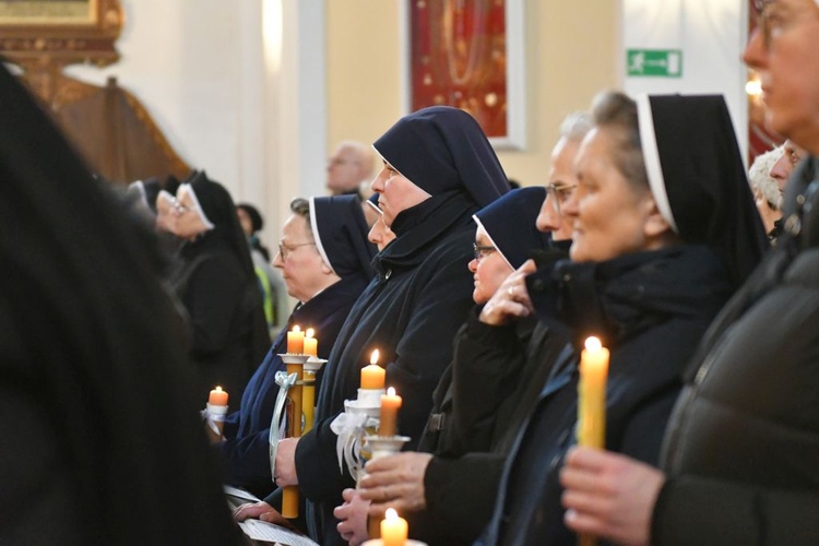 Diecezjalne obchody Dnia Życia Konsekrowanego