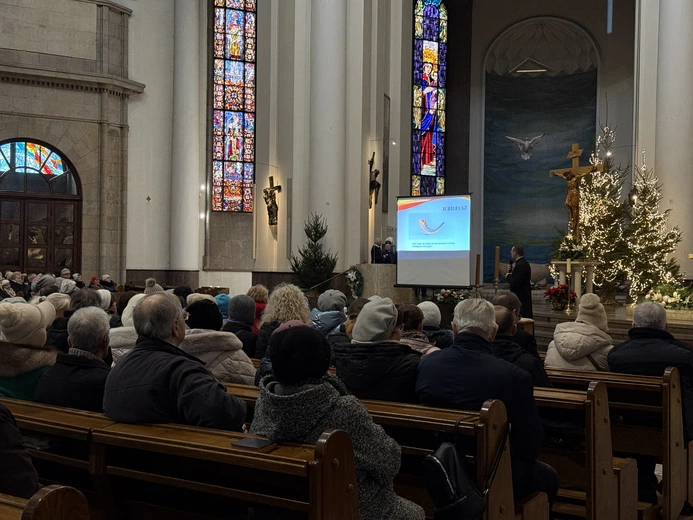 Pielgrzymka dekanatów: Piekary Śląskie, Siemianowice Śląskie, Świętochłowice i Ruda Śląska