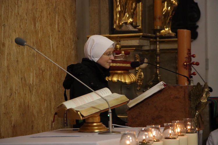 Dzień Życia Konsekrowanego w diecezji łowickiej