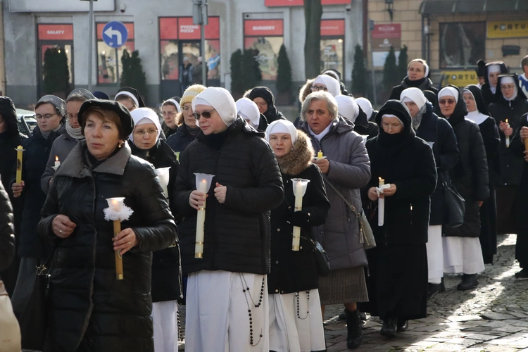Dzień Życia Konsekrowanego w diecezji łowickiej