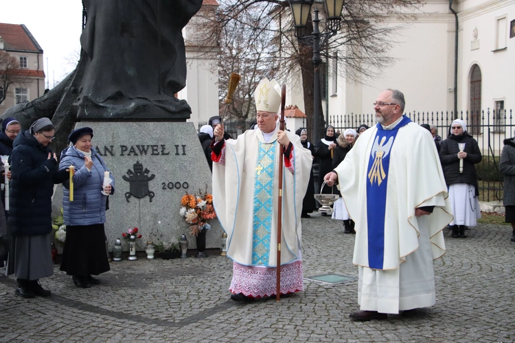 Dzień Życia Konsekrowanego w diecezji łowickiej