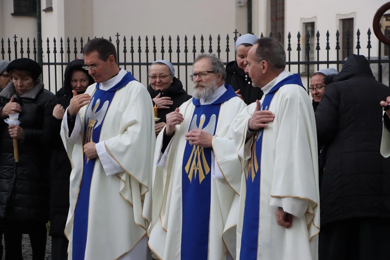 Dzień Życia Konsekrowanego w diecezji łowickiej