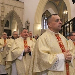 Tarnów. Diecezjalne obchody Dnia Życia Konsekrowanego i złoty jubileusz bp. Władysława Bobowskiego