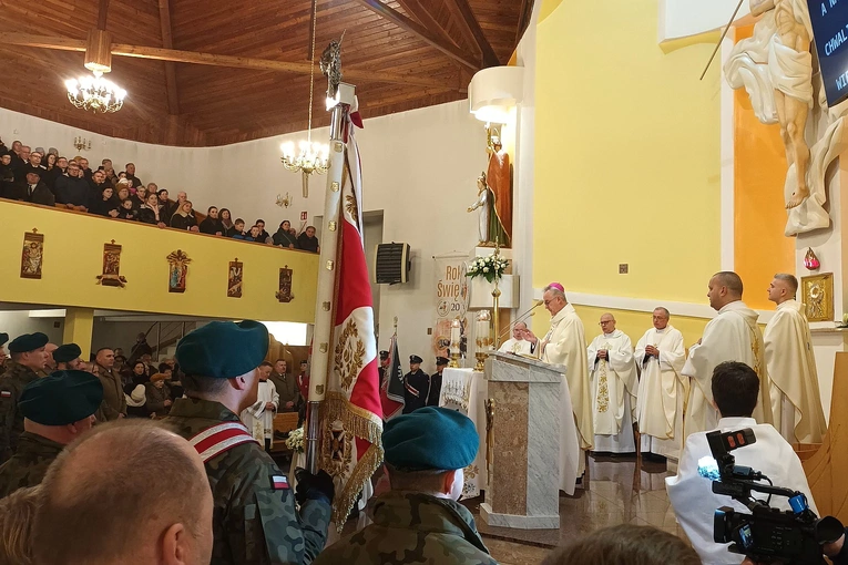 Pieta w parafii wojskowo-cywilnej