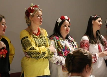 Płock. Obdarowani sobą