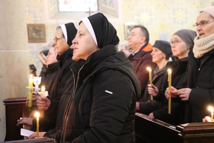 Płock. Święto życia konsekrowanego w katedrze