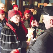 Przedstawienie zwyczajów ludowych związanych z 2 lutego.