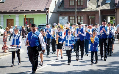 Swoją obecnością muzycy uświetniają ważne uroczystości parafialne i gminne.