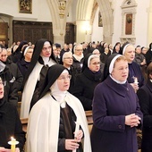 Biskup Andrzej Jeż nazwał konsekrowanych najbardziej postępowymi osobami w świecie.