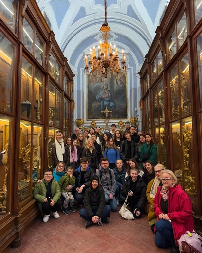 Maturzyści z archidiecezji wrocławskiej w Neapolu. "Jezu, Ty się tym zajmij"