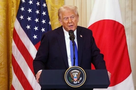 Trump pozbawił Bidena dostępu do informacji niejawnych